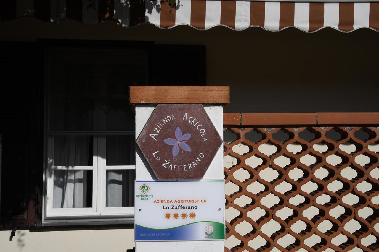 Casa Zafferano Guest House อัลเบงกา ภายนอก รูปภาพ